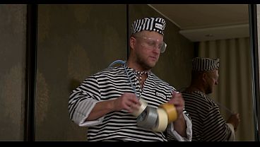 Image Escaped prisoner made a double penetration of Milka together with her boyfriend FLX027P01