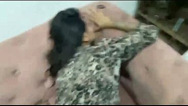 Image colombiana infiel dice que solo por el culo para que su esposo no se de de cuenta