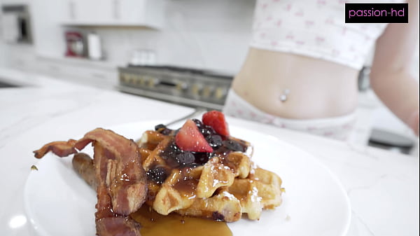 Image Gracey Serves Up Her Tight Fuck Hole For Breakfast In Bed