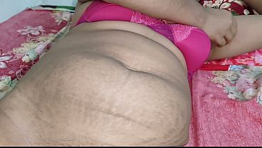 Image Deshi Hot Buetyfull Bhabhiko Cudai kiya Doggy Stylepe Gand Fata diya.