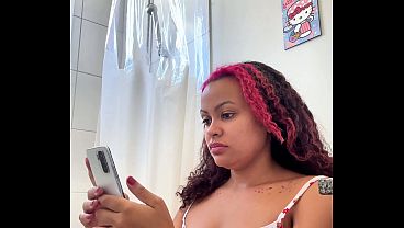 Image Chubby Gassy Girl Morning Toilet Farts Natural Gassy Moment