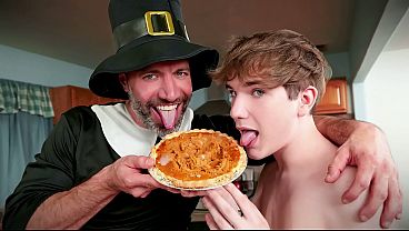 Image Caught My Stepdad Fucking My Thanksgiving Pie