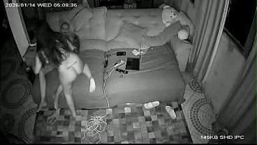 Image namorada e pega traindo o namorado com o irm&atilde_o dele caiu na net