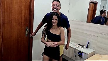 Image A novinha Talitinha tomou surra de pica no cu do dotado e acabou toda gozada