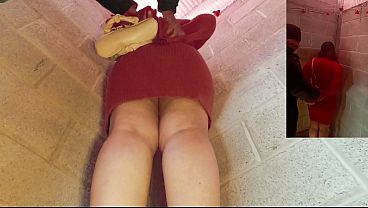 Image MUJER fetichista CULONA paga dinero por ser manoseada