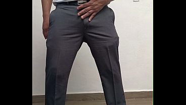 Image Maestro caliente se saca la leche que traia de dos semanas sin c0jer