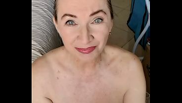 Image Busty granny in sexy black stockings gets pleasure in all positions