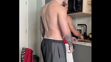 Image AMIGO ACORDOU COM TES&Atilde_O NO NATAL E ME COMEU NA COZINHA MESMO