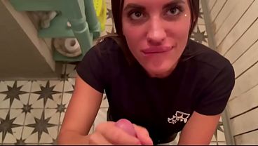 Image Elisteilor blowjob in a restaurant toilet