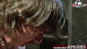 Image Zwei Fetisch Gays mit piercing ficken mit anal creampie