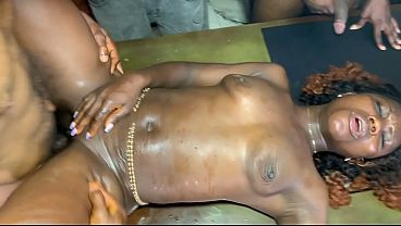 Image fucking my boss's side chick spread her beefy wet pussy on his office table