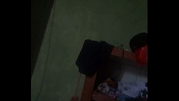 Image Um pai divorciado se masturbando j&aacute_ que n&atilde_o arruma xibil