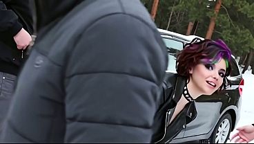 Image Climax Activist punished for climate change: giving her holes to stranded drivers - AI Interactive Video