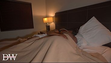 Image Midget Cheats on Baby Daddy With his Friend