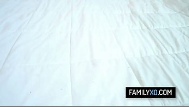 Image Hot brunette stepdaughter loves to fuck with her stepdad after doing yoga - Violet Starr