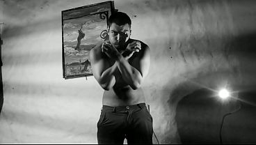 Image Caballero Sexy Numero Uno Masturbando su Pene Grande de Dieciocho Centimetros - Hombre Vigoroso