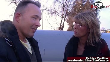 Image Deutsche reife d&uuml_nne Hausfrau auf der Stra&szlig_e zum Sex &uuml_berredet