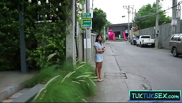 Image Big boobs Thai amateur MILF picked up in a TUK TUK and fucked