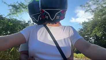 Image Recog&iacute_ Un Cliente De DIDI Sin Sost&eacute_n y Se Dio Cuenta De Mis Grandes Tetas 2