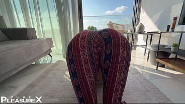 Image Latina Twerk on Dick &ndash_ Thong Whale Tail Heat