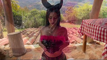Image NAUGHTY AND HORNY BUNNY LIKES TO GET IT UP THE ASS!! - KATTY BLAKE