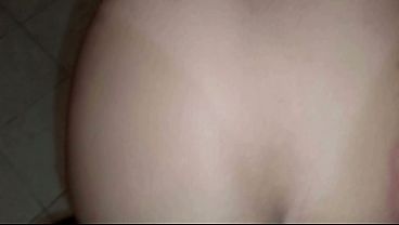 Image FOllada deliciosa como me gustan que me partan ese culo m&iacute_o en 4 el deliveri lo invito a pasar y probar un poco de mi porque no tengo como pagarle - Follada Delivery latina caliente