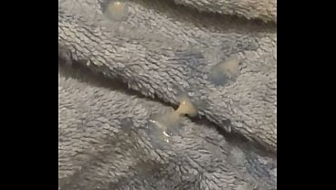 Image Early morning cumshot to start the day