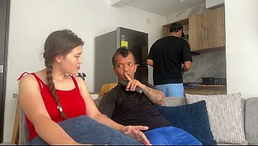 Image cachonda madrastra se folla a su peque&ntilde_o enano hijastro sin que su marido se entere hasta termina con todo el semen de su peque&ntilde_o hijastro. SEXO REAL CASERO