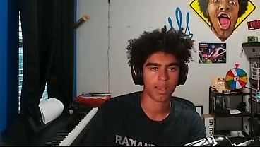 Image Streamer plays H1gh School Rizz Party