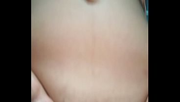 Image Latina tetona muy buena cogiendo con su novio