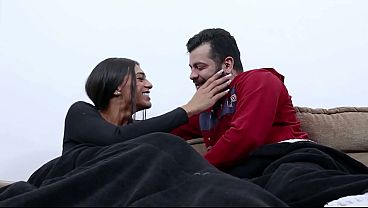 Image Meu marido fodeu minha amiga trans, eu assisti tudo e fiquei com tes&atilde_o, ser&aacute_ que sou corninha?