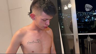 Image Empanadas Salesboy from zero sales... to hot fuck with his client who had no money (PART 2)