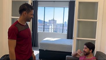 Image Vi na academia no Rio de Janeiro e levei pro quarto