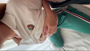 Image CHIBOLA COLEGIALA COGIENDO CON EL MAESTRO EN UN MOTEL SE HACE FOLLAR BIEN DURO PARA PASAR DE A&Ntilde_O QUE RICO GRITA PROFE DESPACIO ME DUELE EL CULITO