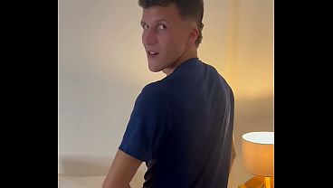 Image novinho pauzudo fode e leita cu de gostoso afeminado