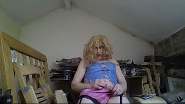 Image Cumdump slag Sarah smokes and wanks to cum shot, then eats it, but humiliatingly her femboi cum is hard to see