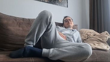 Image I satisfy myself on the couch