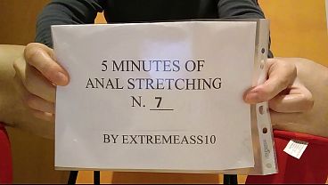 Image 5 minutes of ass stretching (training 07)