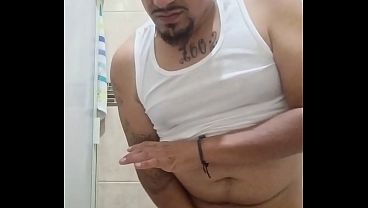 Image Me jalo la verga bien rico