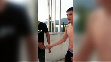 Image Dos ladrones entraron a mi casa buscando joyas y termine teniendo SEXO ANAL con ambos