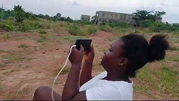 Image A trip from Abuja to lagos, couples play in the road