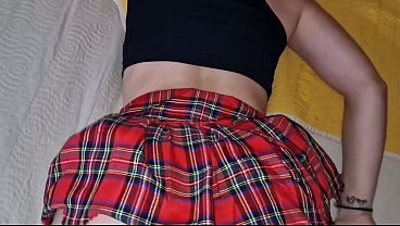 Image Me follo a 4 desconocidos cada vez que salgo de fiesta y nos grabamos, no se pueden resistir a mis vestidos cortos sexys