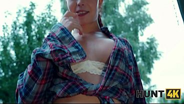Image HUNT4K. Her perfect ass was made for public cheating