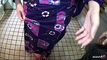Image Traditional Japanese Teen Geisha help Stranger in Japan and give Uncensored Blowjob at Public Toilet in Japan
