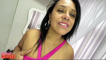 Image Essa morena madura liberou geral e deu o c&uacute_, de quatro, para jovem de pau grande