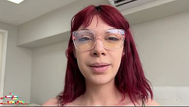 Image Essa casada safada tem apenas 18 aninhos e, o marido, &eacute_ corno assumido