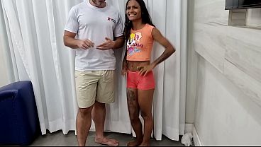 Image Bastidores da grava&ccedil_&atilde_o com a novinha pequenininha Jasmine Santanna que quase engravidou na suruba dom tres dotados