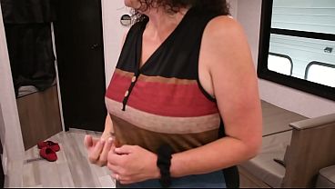 Image Ali Allure Goes Camper Shopping