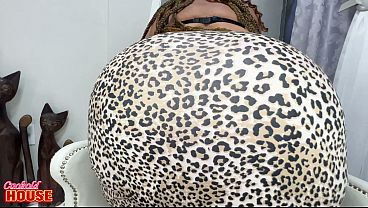 Image BBW madura traindo o marido corno com jovem de pau grande