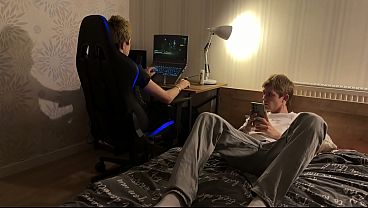 Image two twinks, juicy deep throat blowjob